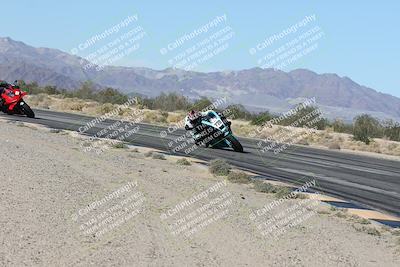 media/Dec-04-2025-Racers Edge (Thu) [[5ebc9f124d]]/2-A Group/1-Session 2 (Turn 7 Inside)/